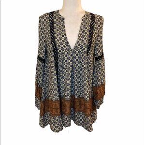ee:some Loose and Flowing Hippie Boho Top, Size S